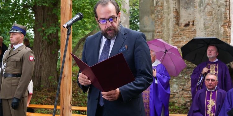 Polski dyplomata wywołał lawinę oburzenia po tym, co powiedział o Wołyniu