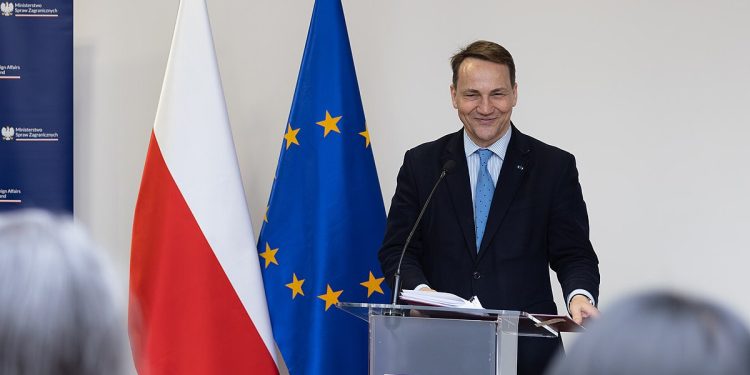Sikorski o planach Rosji. „Mamy wiarygodne informacje”