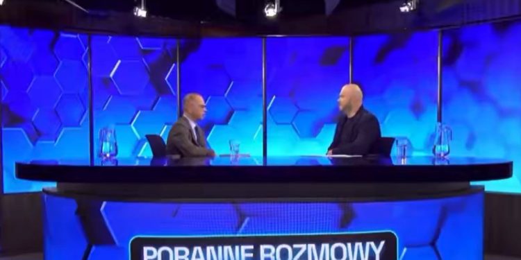 Szczerba w Kanale Zero. Dziennikarz nie wytrzymał: „pan ze mnie robi idiotę?” [WIDEO]