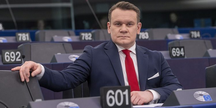 Ambasada Iranu ostro odpowiada Tarczyńskiemu. „Lepiej, aby się pan opamiętał”