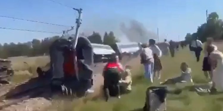 Wykolejenie pociągu na Mazowszu. Są pierwsze nagrania [WIDEO]