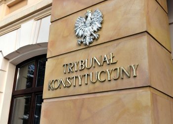 Berek został zaprzysiężony w gabinecie Czarzastego. Dziś siłowe przejęcie TK? [WIDEO]