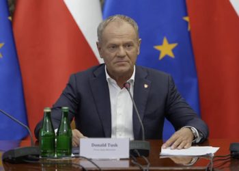 Tusk uderza w Nawrockiego w związku z atakiem 15-letniego nożownika w Leszczydole-Nowinach [WIDEO]
