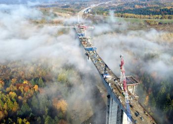 To będzie najwyższa estakada w Polsce. 80 metrów nad ziemią [FOTO]