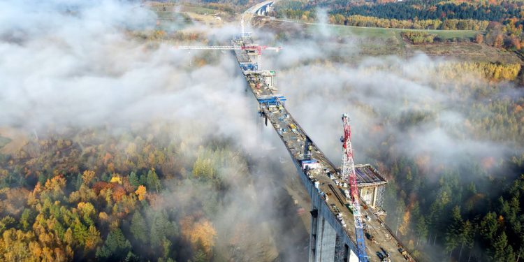 To będzie najwyższa estakada w Polsce. 80 metrów nad ziemią [FOTO]