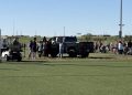 Szokujące sceny. Kobieta wjechała pickupem na boisko podczas meczu dzieci [WIDEO]